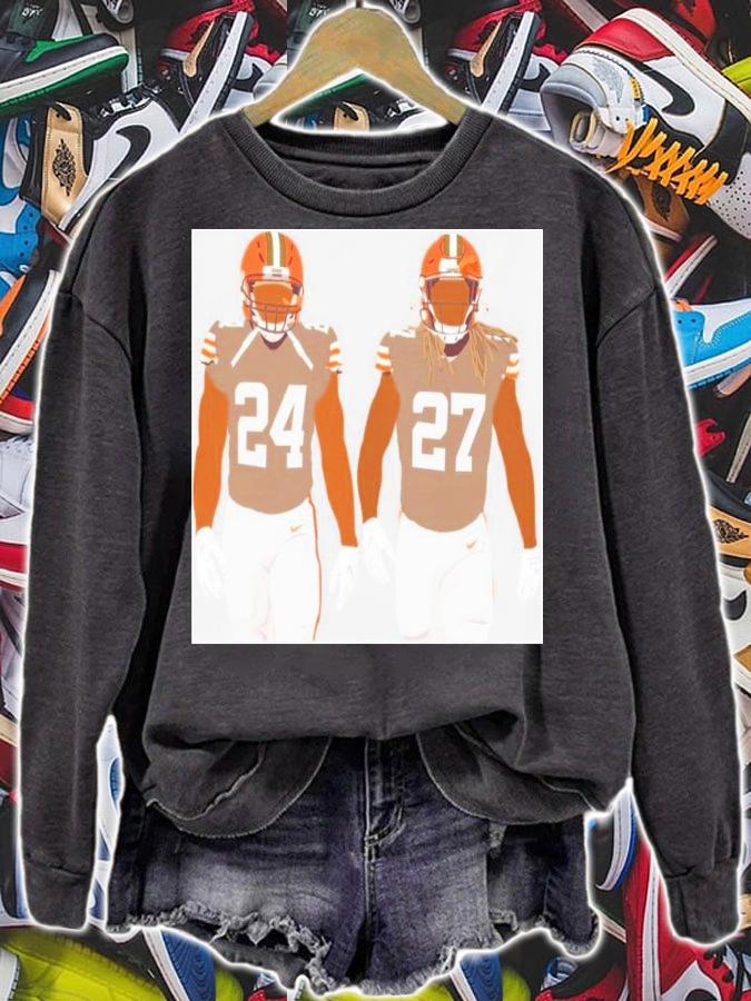 Nick Chubb And Kareem Hunt Cleveland Browns Football T-Shirt t-shirt