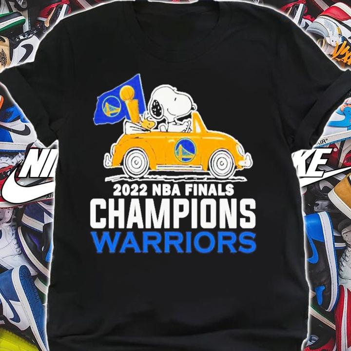 Snoopy And Woodstock Riding Car Golden State Warriors NBA Finals Champions 2022 T-Shirt t-shirt