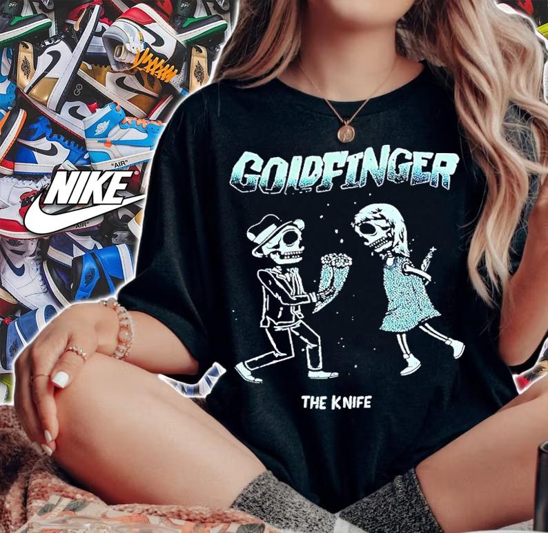 Special Present The Knife Great Model shirt t-shirt