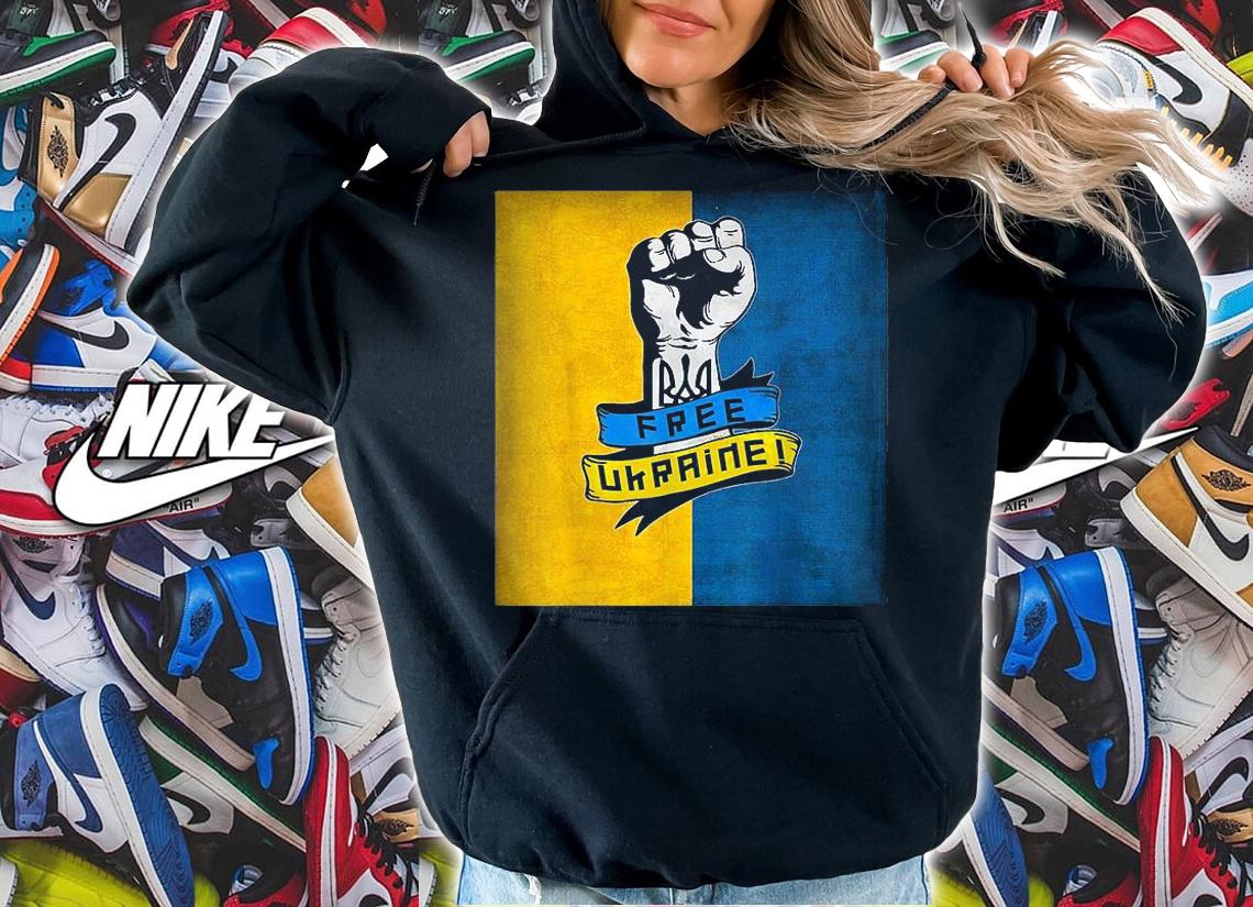 Free Ukraine I Stand With Ukraine Pray For Ukraine Vintage T-Shirt t-shirt