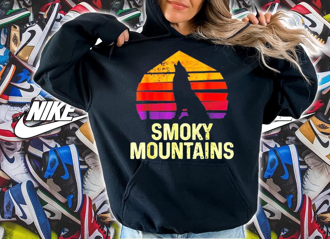 Vintage Great Smoky Mountains Wolves National Park T-Shirt t-shirt