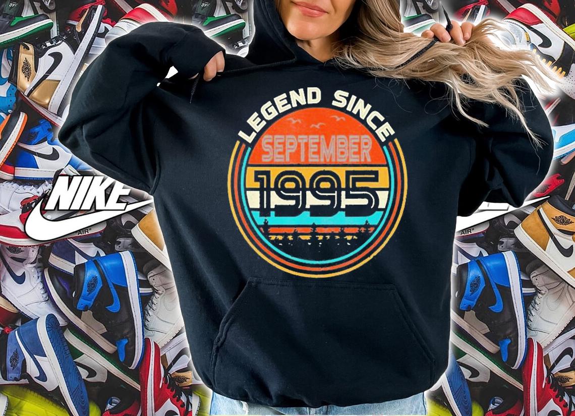 Legend Since September 1995 Gifts 25th Bday 25 Years Old T-Shirt t-shirt