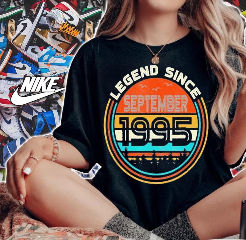 Legend Since September 1995 Gifts 25th Bday 25 Years Old T-Shirt t-shirt