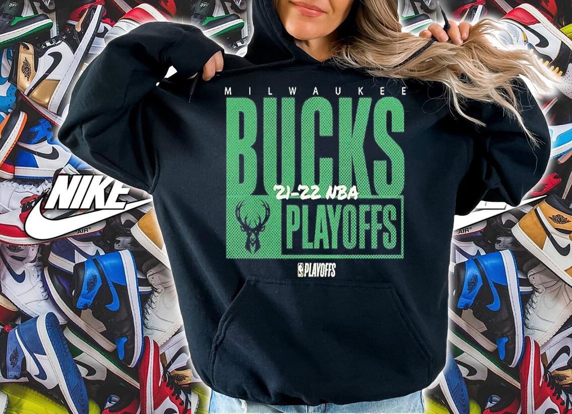 Milwaukee Bucks 2022 NBA Playoffs Dunk T-Shirt t-shirt hoodie