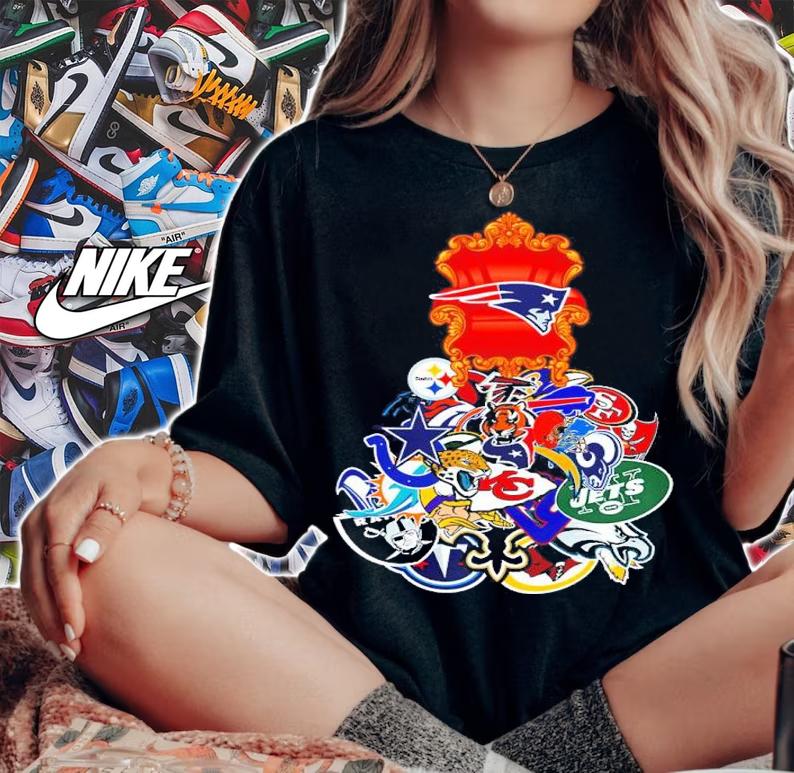 The King On His Throne New England Patriots Shirt t-shirt woman shirt