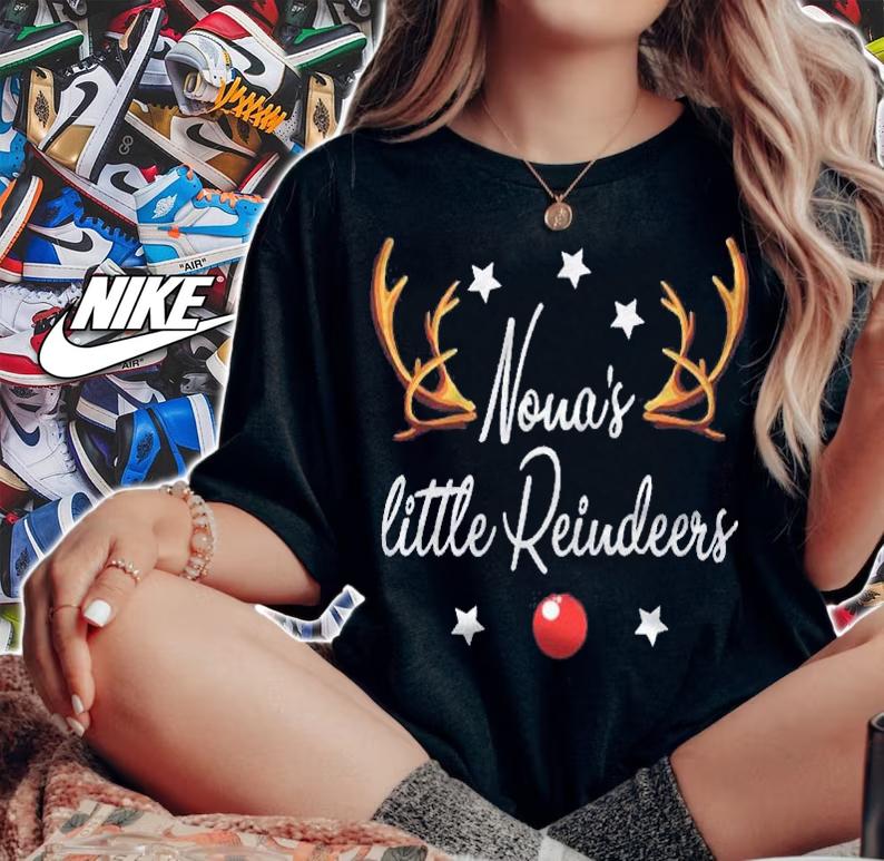 Nonas Little Reindeers Funny Reindeers Christmas Grandma Shirt t-shirt woman shirt