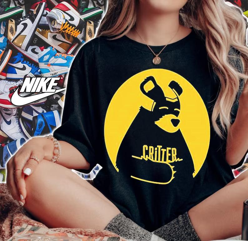 Funny Critter Love T-Shirt woman shirt