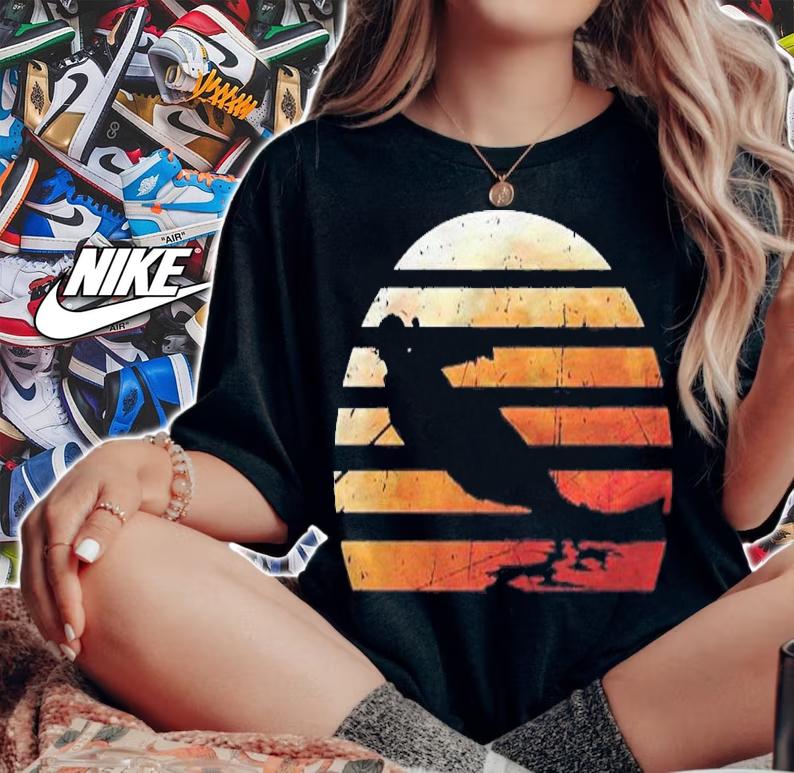Water Skiing Vintage Retro Pullover T-shirt