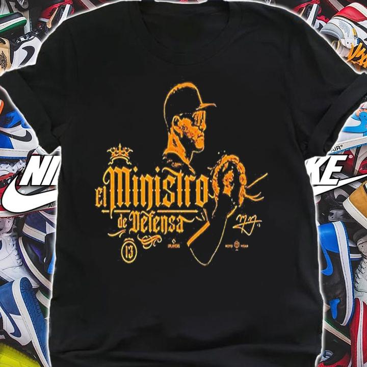 El Ministro De Defensa T-Shirt shirt