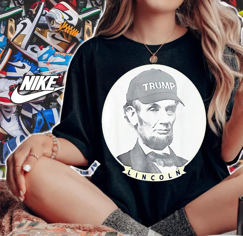 Lincoln Wearing Trump Hat Abe Merica Abraham T-Shirt