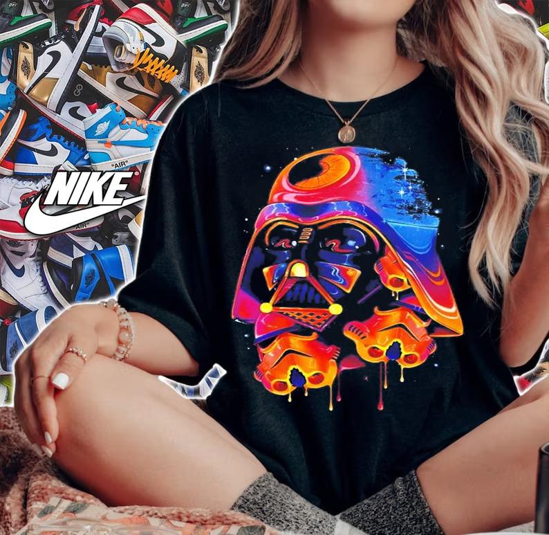Helmet Star Wars Disneyland T-Shirt woman shirt