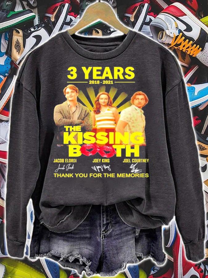 The Kissing Booth 3 years 2018 2021 signatures t-shirt sweatshirt