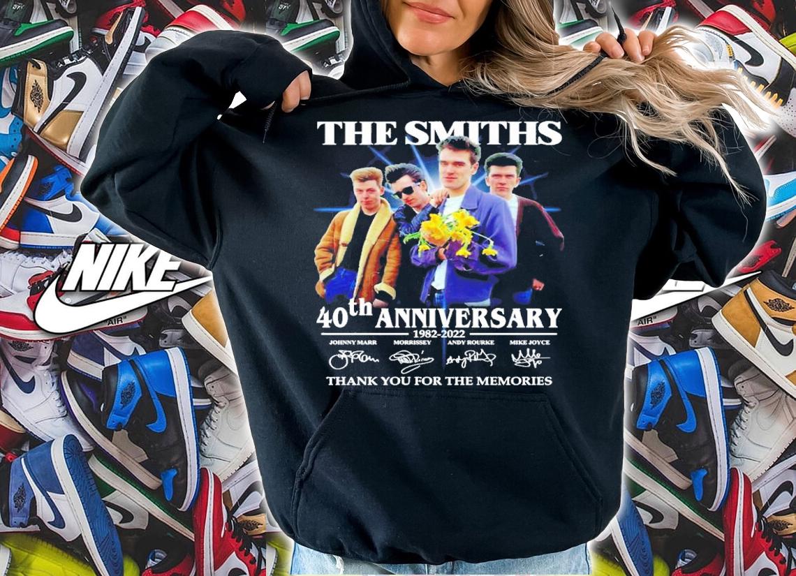 Official The Smiths 40th Anniversary 1982-2022 Signatures Thank You For The Memories Shirt hoodie